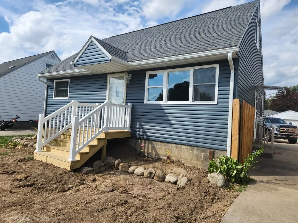 Slide of Samsons Const