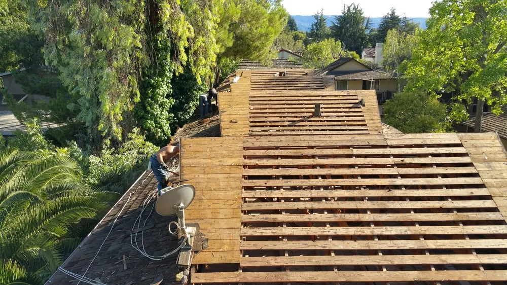 Slide of San Leandro Painting & Roofing