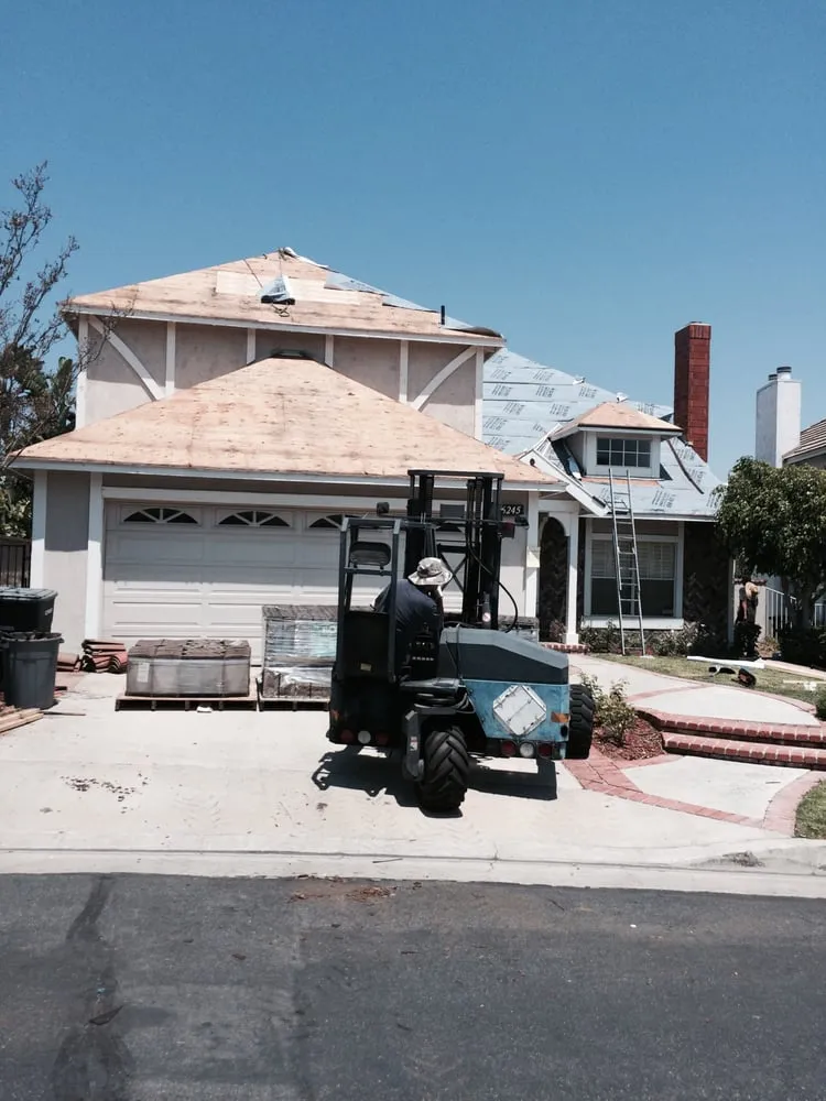 Slide of San Pedro Roofing