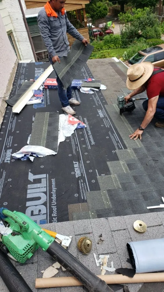 Slide of Sanchez Contracting