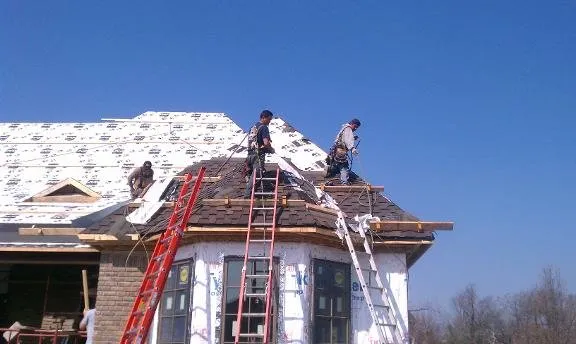 Slide of Sanchez Roofing & Construction