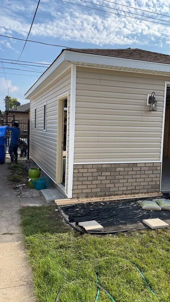 Slide of Sanchez Roofing & Tuck-pointing