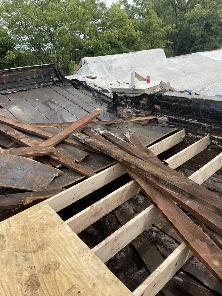 Slide of Sanchez Roofing & Tuck-pointing