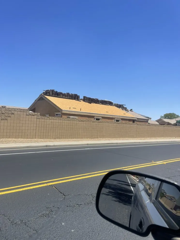 Slide of Sanchez Roofing and Repairs