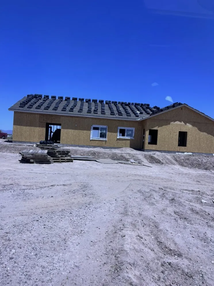 Slide of Sanchez Roofing and Repairs