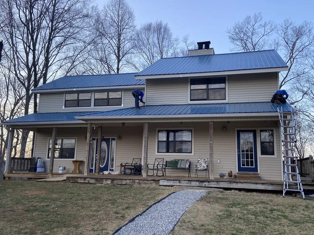 Slide of Sanchez Roofing