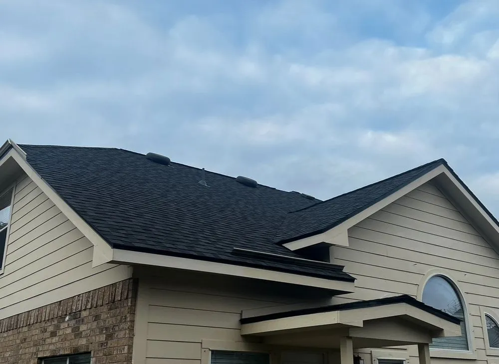 Slide of Sanchez Roofing Solutions