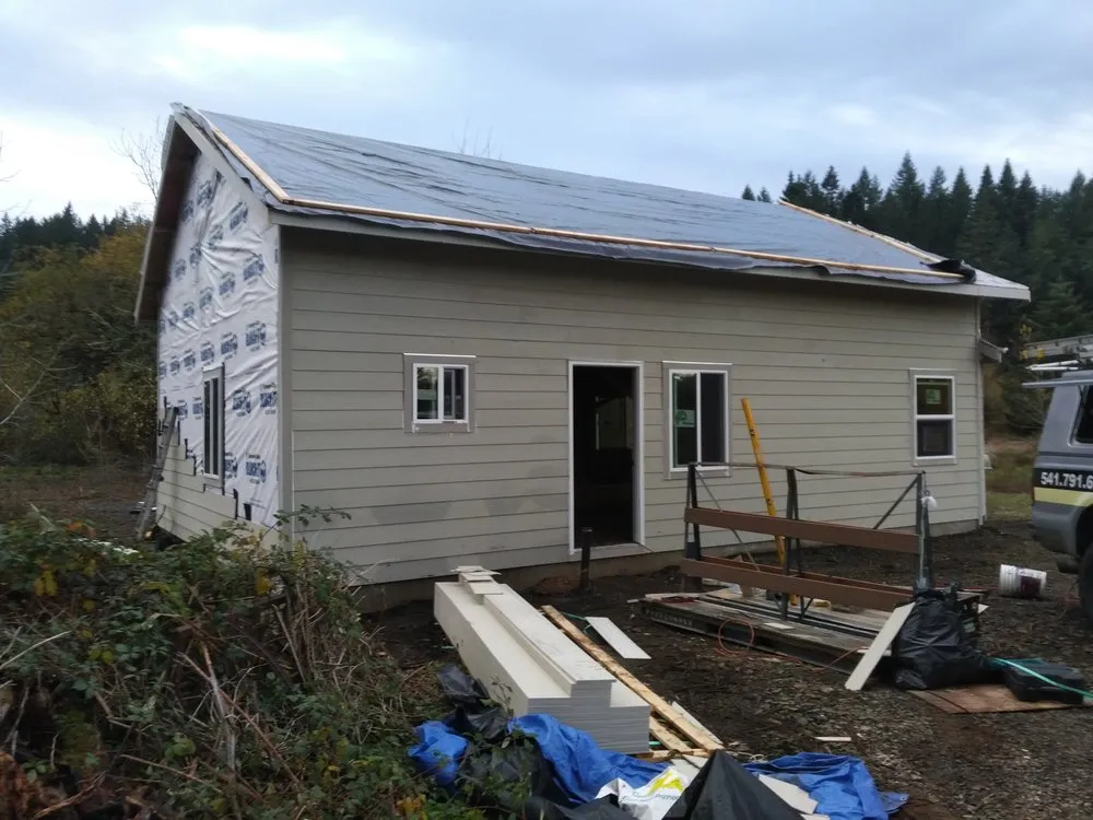Reliable shingle roofing service in Scio, OR - Sandberg Construction