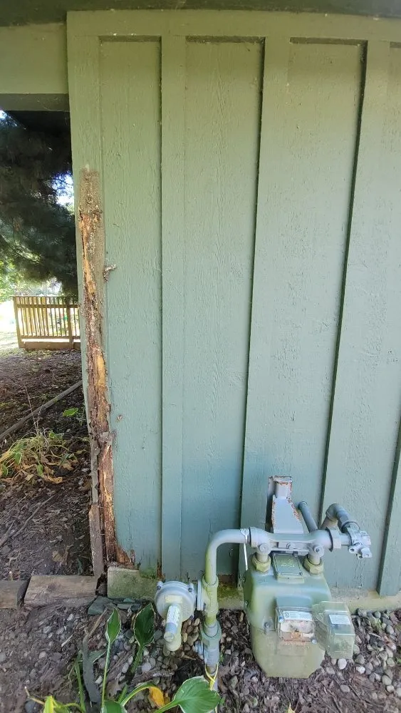 Slide of Sandlin Roofing & Landscaping