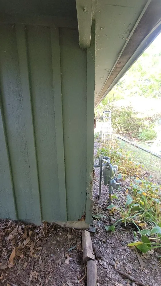 Slide of Sandlin Roofing & Landscaping