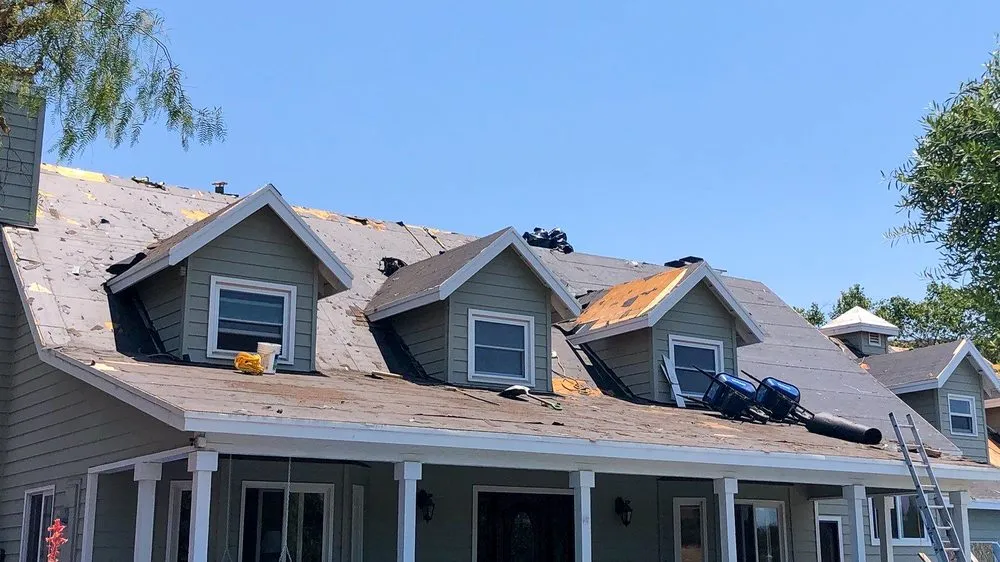 Slide of Sandoval Roofing