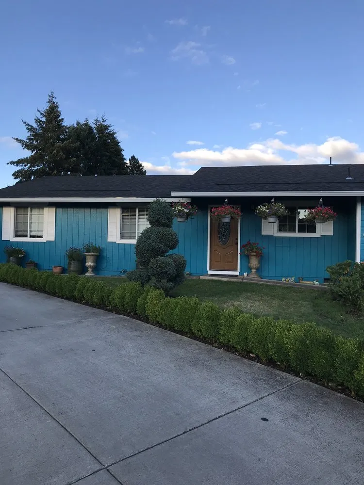 Slide of Sani Roofing & Construction