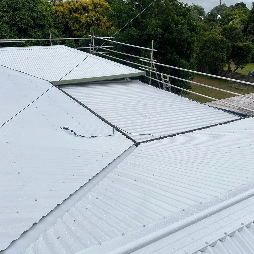 Slide of Santa Anita Roofing