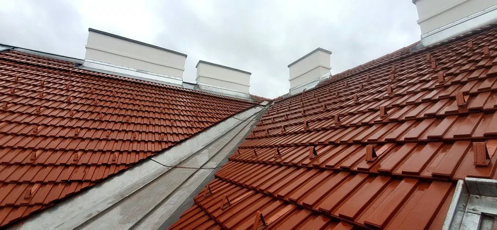 Slide of Santa Anita Roofing