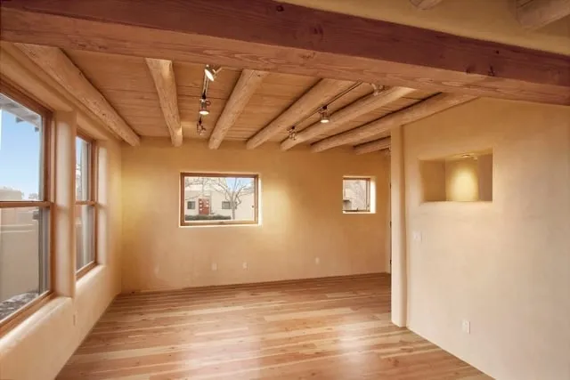 Slide of Santa Fe Stucco and Roofing