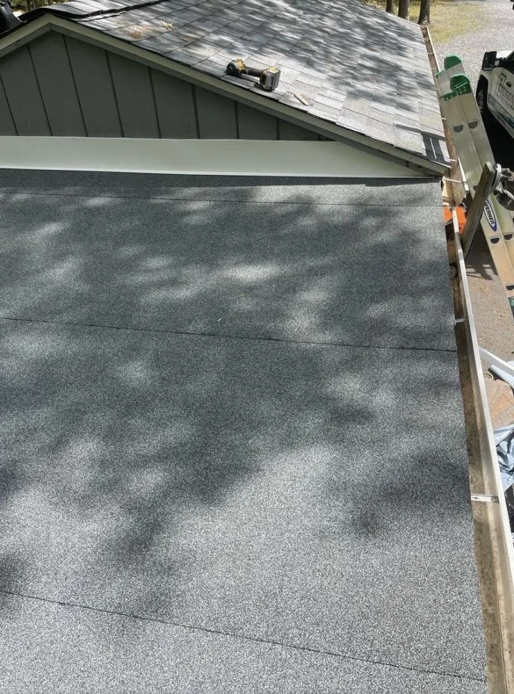 Trusted shingle roofing service with free inspection in Erial, NJ by Santiago Roof