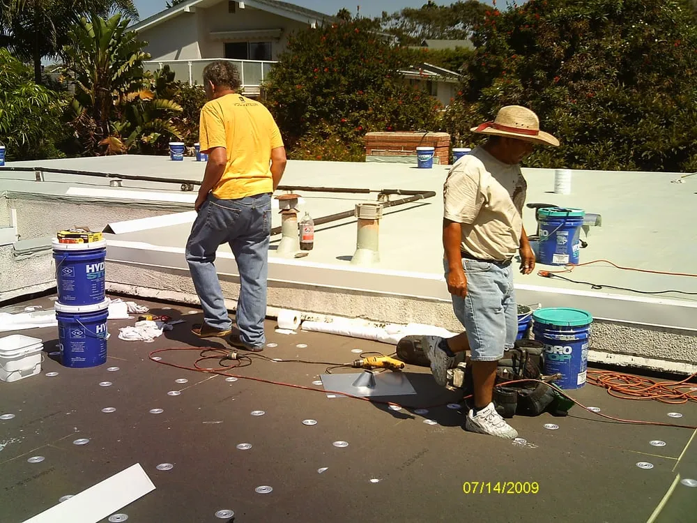 Slide of Santiago Roofing