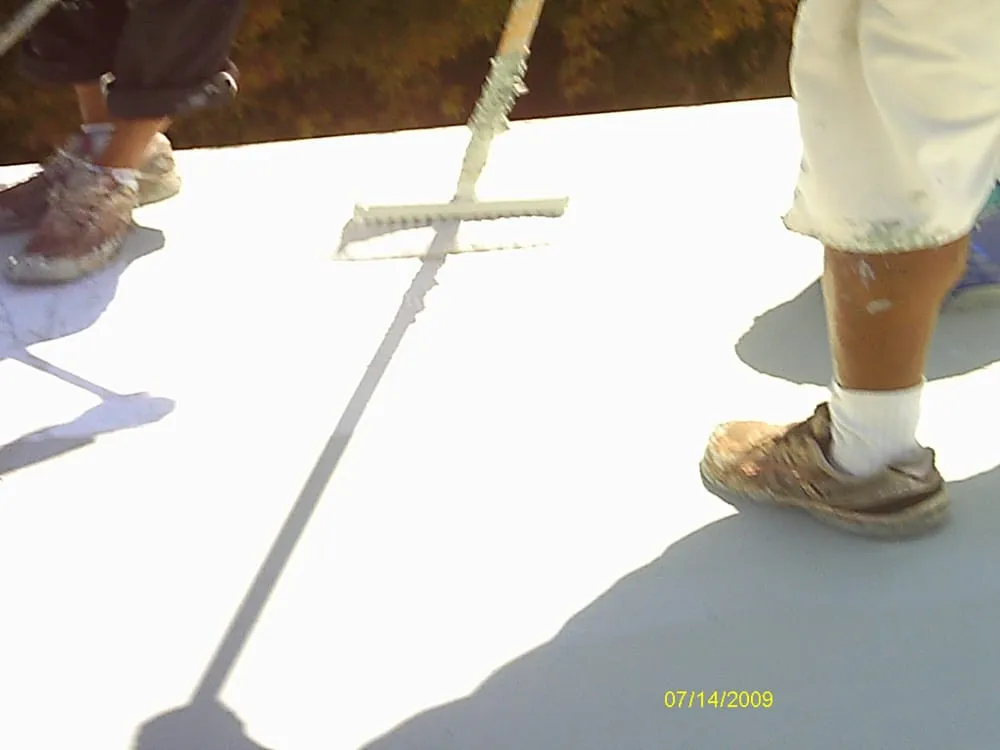 Slide of Santiago Roofing