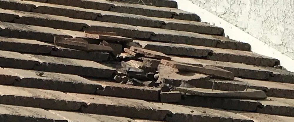 Slide of Santiago Roofing