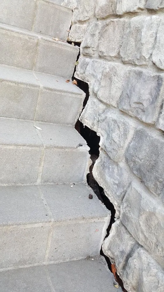 Slide of Santiago's Remodeling & Handyman Services