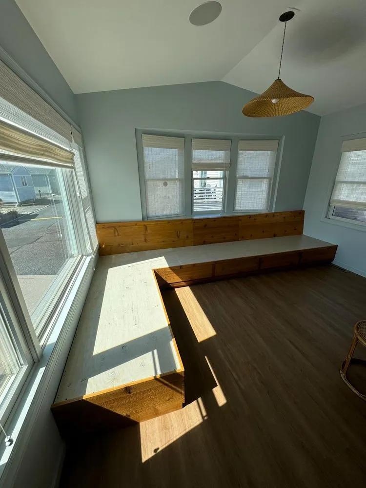 Slide of Santos Cedar Construction