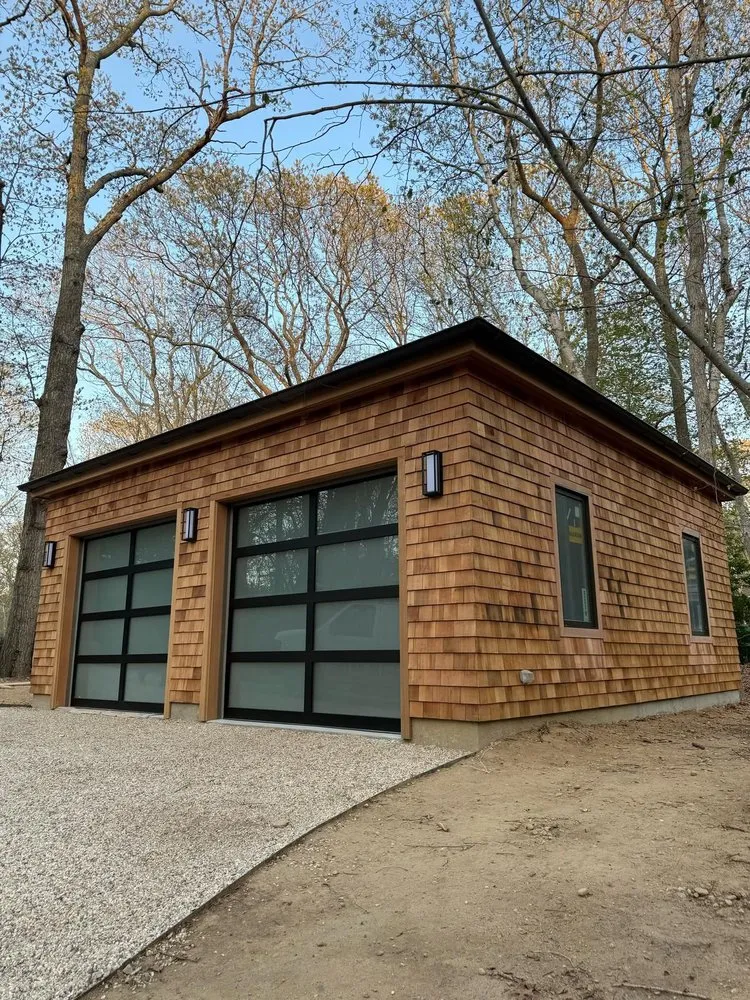 Slide of Santos Cedar Construction