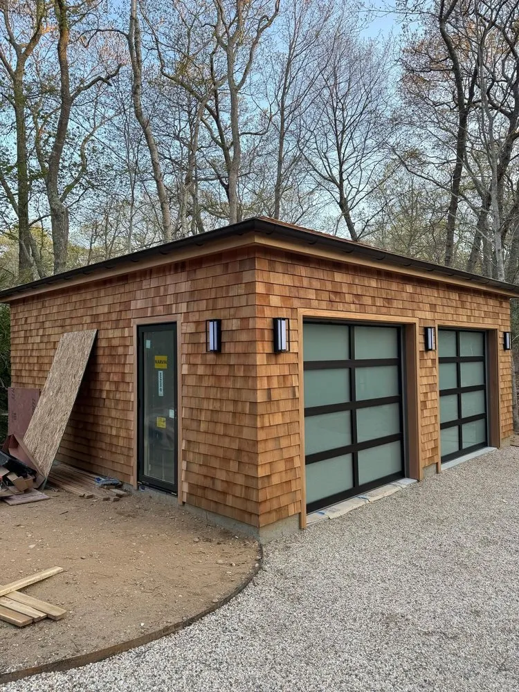 Slide of Santos Cedar Construction