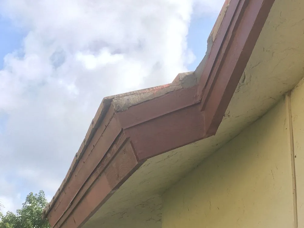 Slide of Sapienza Roofing