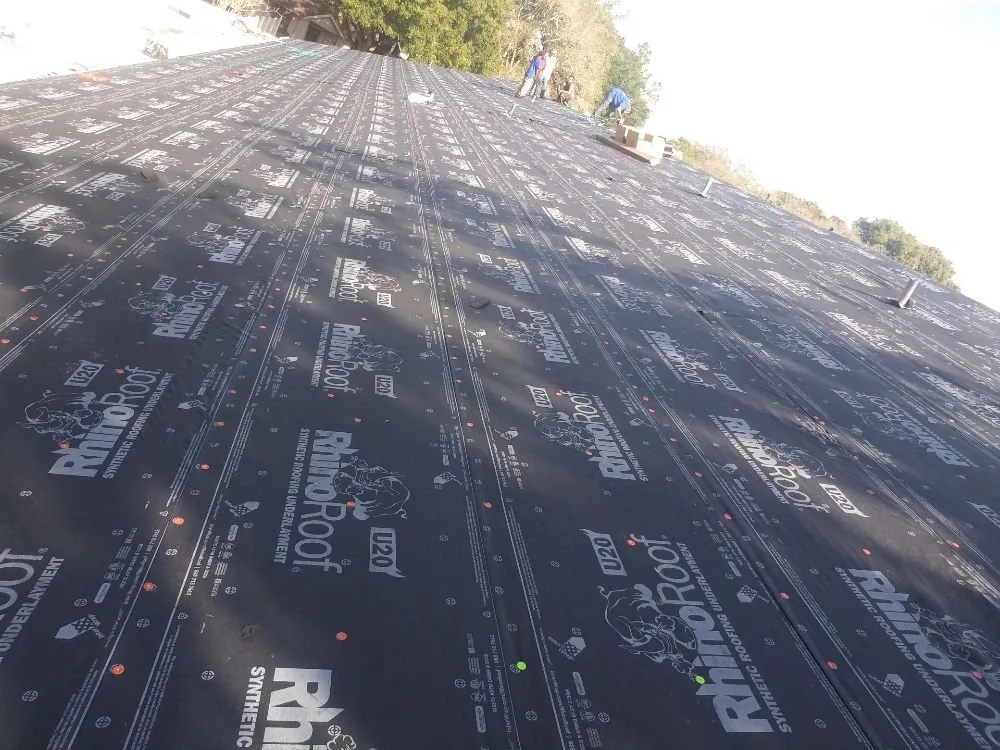 Slide of Saranovic & sons roofing