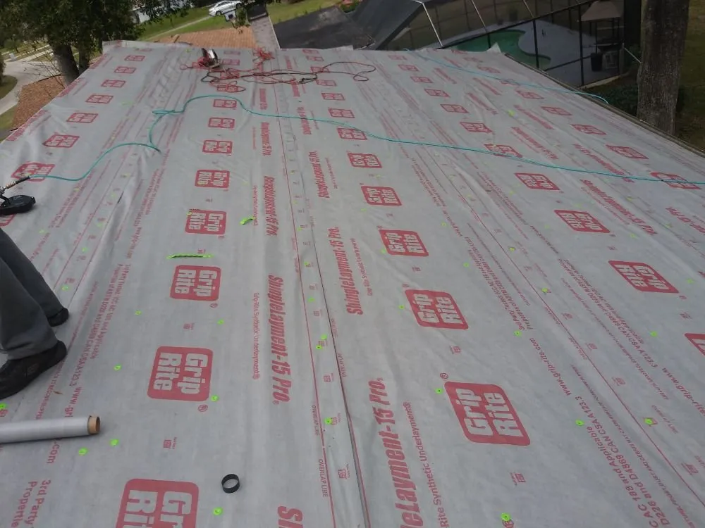 Slide of Saranovic & sons roofing