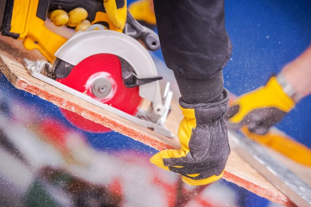 Slide of Sarausa Construction & Remodeling