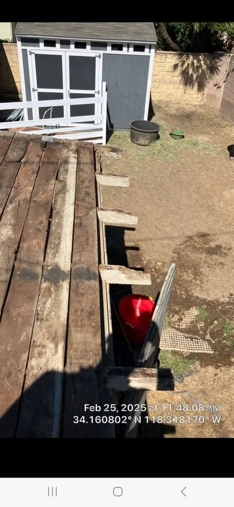 Slide of Saravia Roofing