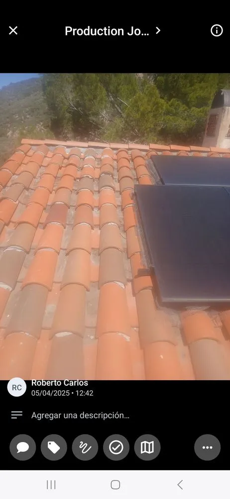 Slide of Saravia Roofing