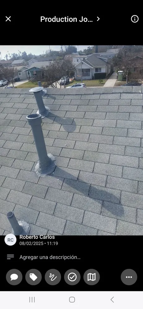 Slide of Saravia Roofing