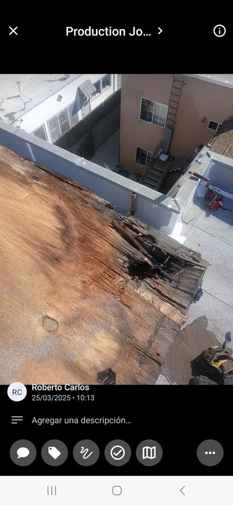 Slide of Saravia Roofing