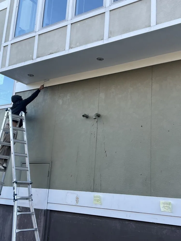 Slide of Sarceno Construction