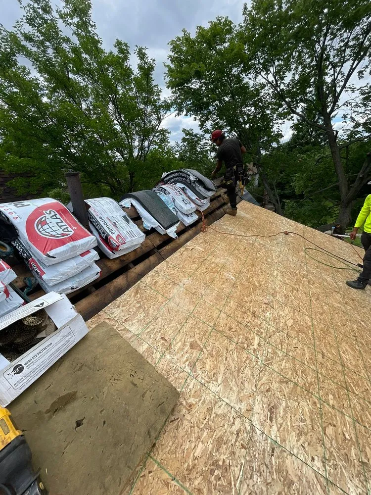 Slide of Sargento Construction