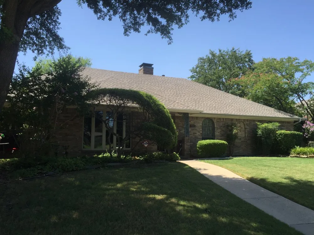 Slide of Sarris & Mackir Roofing