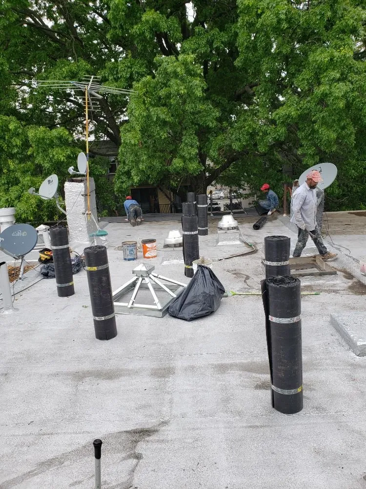 Slide of SAS -Z Contracting