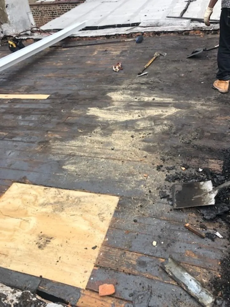 Slide of SAS -Z Contracting