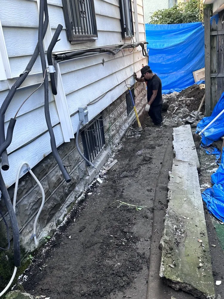 Slide of SAS Roofing & Waterproofing