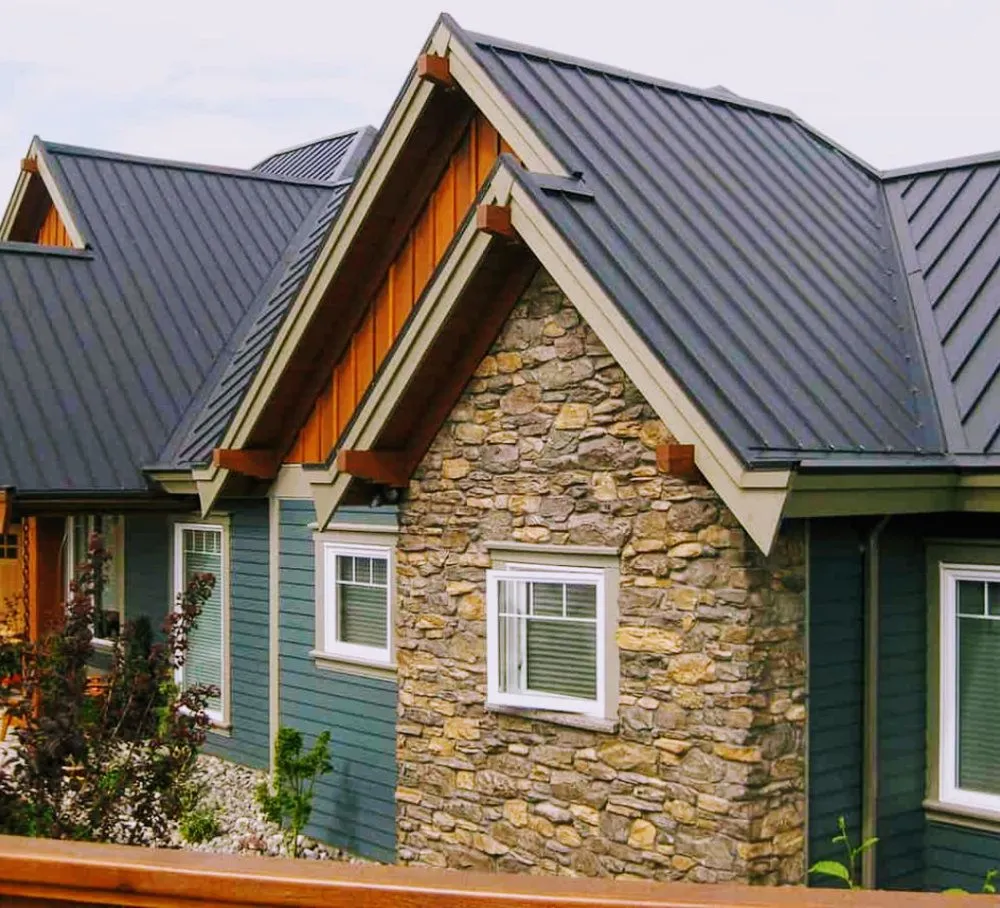 Slide of Sasquatch Builders