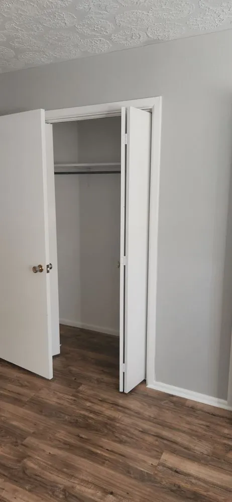 Slide of Sauls Investment And Handyman Service