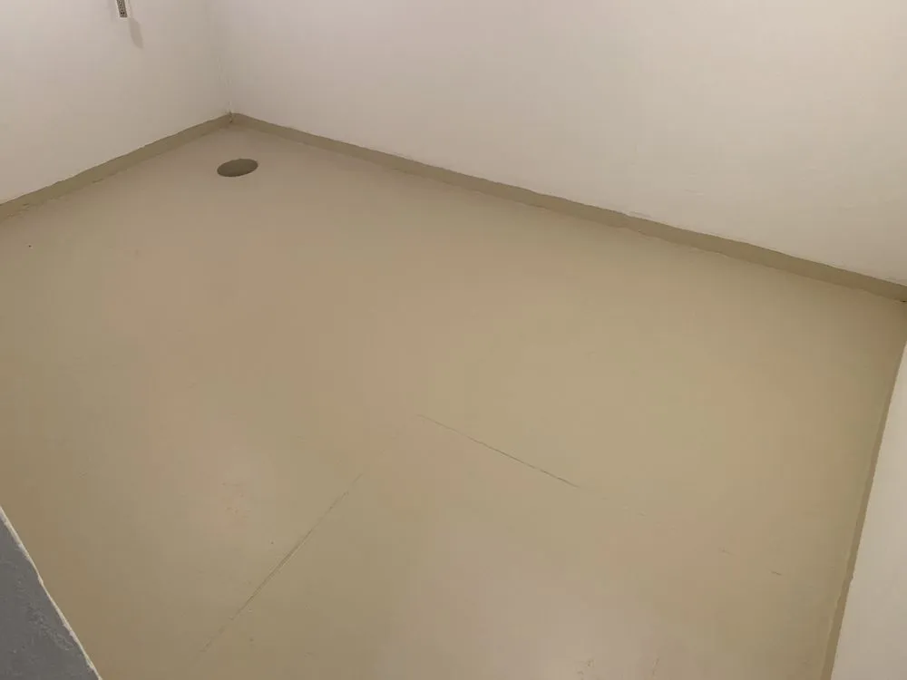 Slide of Saunders Construction Renovation