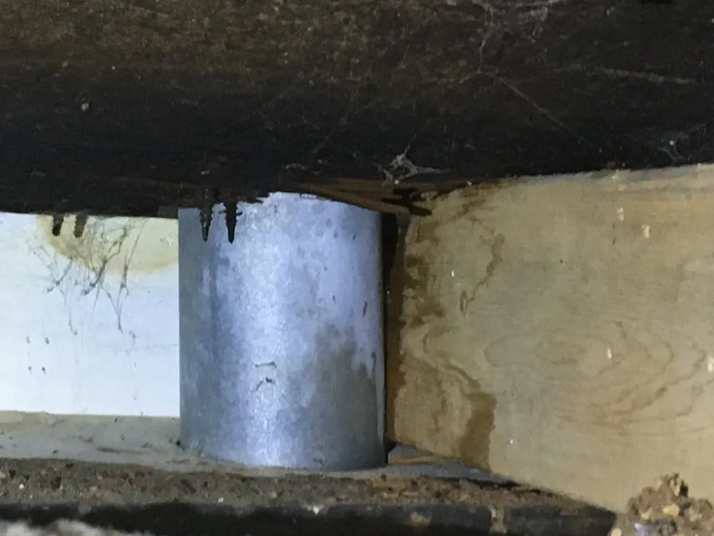 Slide of Saunders Roofing