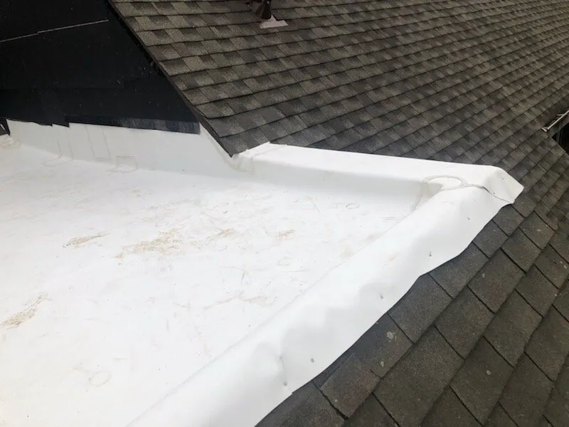 Slide of Sav A Roof