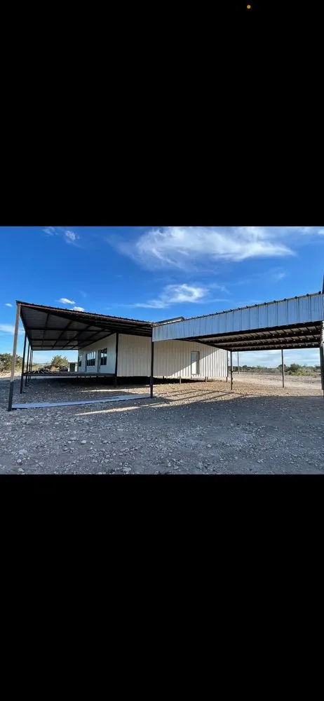 Expert residential roofing service for fast service across Rocksprings, TX - Savior metal buildings