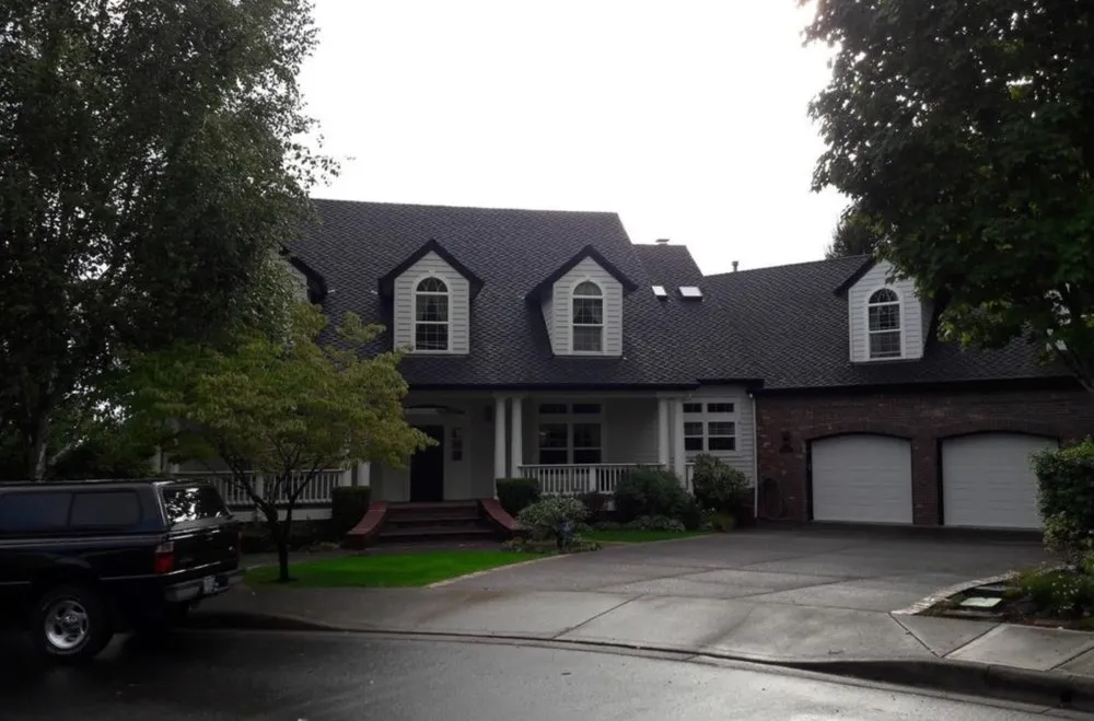 Slide of Sawtooth Roofing