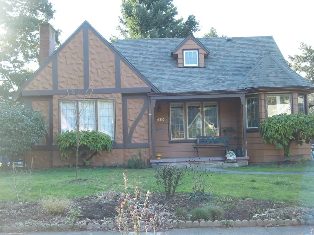 Slide of Sawtooth Roofing