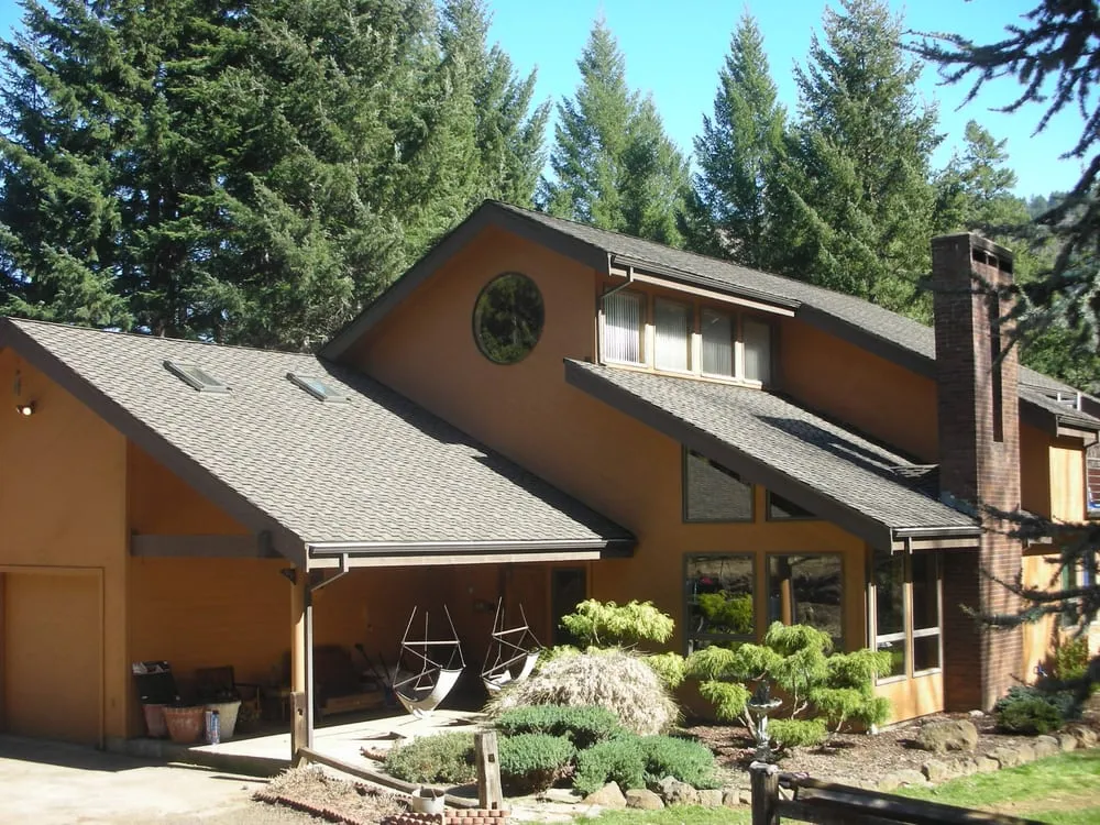 Slide of Sawtooth Roofing